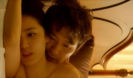 Madura japonesa videos de orgias en hd amateur caliente recibe creampie en el coño peludo